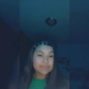 Meet your Posher, Leslye